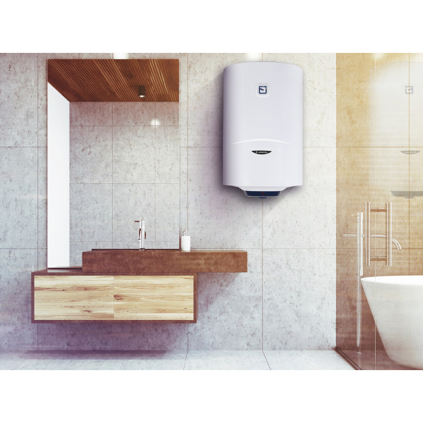 Фото - Водонагрівач Ariston BLU1 R 80 V 1.5 К PL DRY