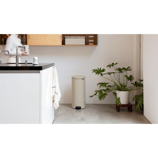 Фото - Бак для сміття з педаллю Brabantia 30 л 149962
