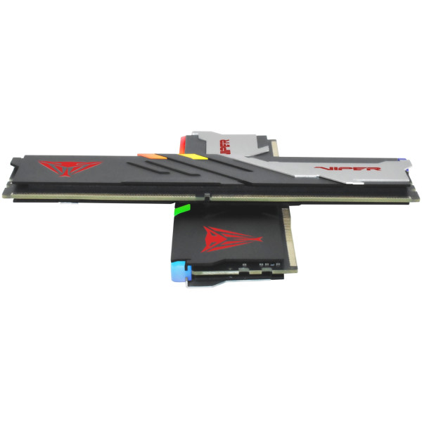 Фото - Память DDR Patriot DDR5 2x32GB/6000 Viper Venom RGB (PVVR564G600C30K)