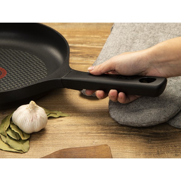 Фото - Сковорода универсальная Tefal G6050514 Trattoria 26 см