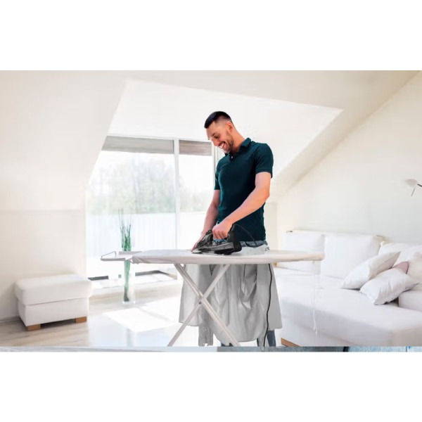Фото - Утюг Black&Decker BXIR2805E