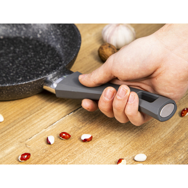 Фото - Сковорода универсальная Gusto GT-2104-20 20 см