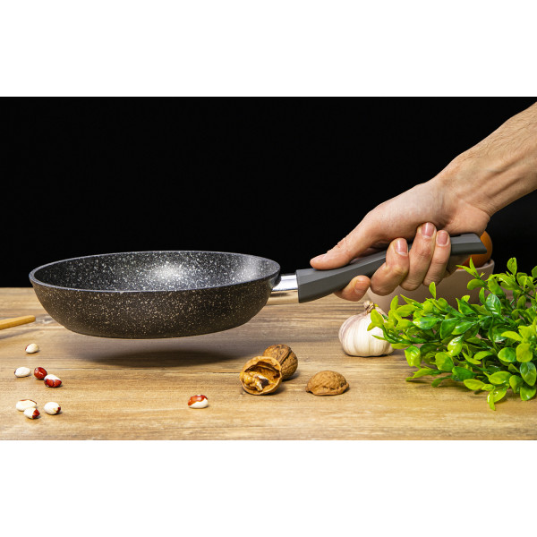 Фото - Сковорода универсальная Gusto GT-2104-20 20 см