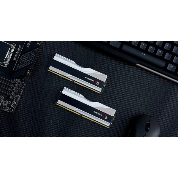 Фото - Пам'ять DDR G.Skill Trident Z5 RGB DDR5-6400 64GB 2x32GB CL32-39-39-102 1.40V (F5-6400J3239G32GX2-TZ5RW)