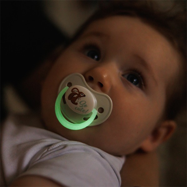 Фото - Анатомическая пустышка BabyOno 6-18 мес. бежевая/зеленая (1670/02)