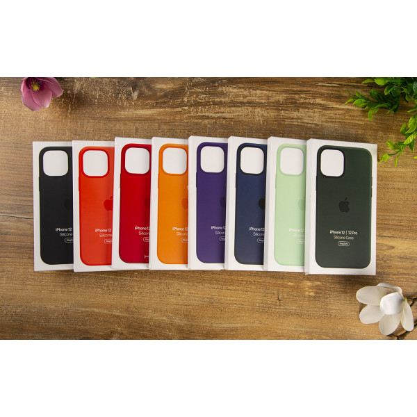 Фото - Чохол для смартфону Apple iPhone 12/12 Pro Silicone Case with MagSafe - Kumquat (MHKY3)