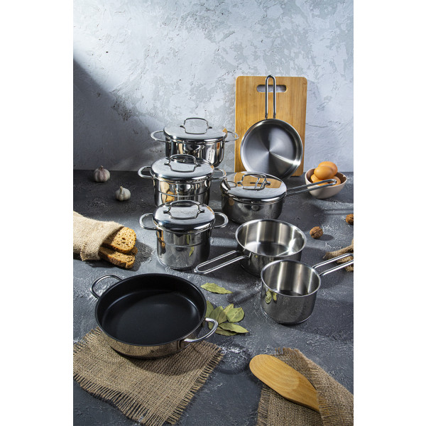 Фото - Кастрюля WMF 714776040 MINI 14 см, 1,3 л