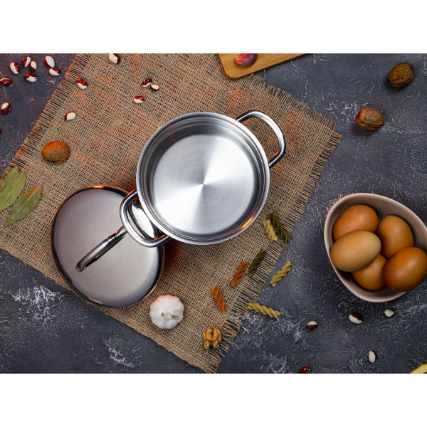 Фото - Кастрюля WMF 714776040 MINI 14 см, 1,3 л