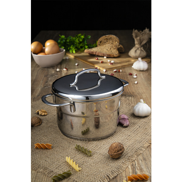 Фото - Кастрюля WMF 714776040 MINI 14 см, 1,3 л