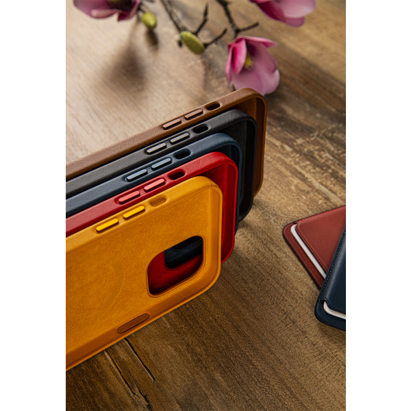 Фото - Чехол для смартфона Apple Leather Case with MagSafe - Saddle Brown iPhone 12 Pro Max (MHKL3)