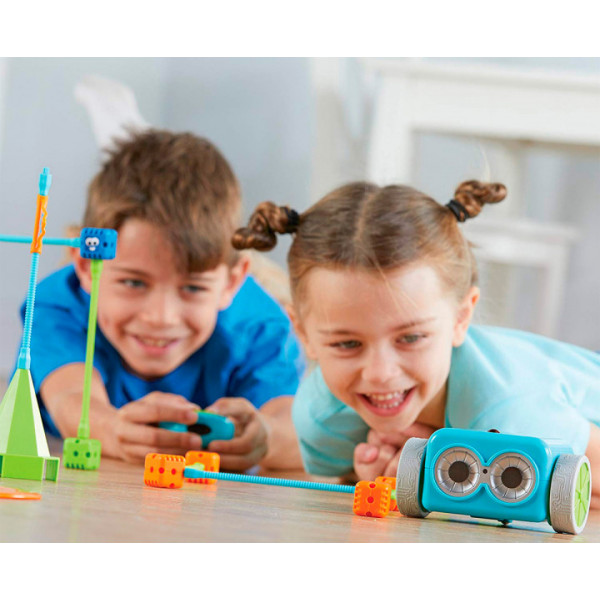 Фото - Інтерактивний робот Learning Resources Ігровий STEРобот Botley (програмована іграшка-робот, пульт, аксесс.) (LER2935)