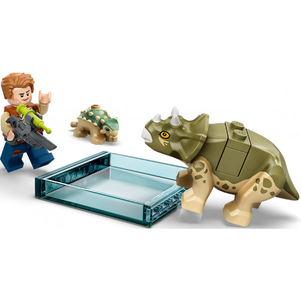 Фото - Конструктор LEGO Jurassic World Лаборатория доктора Ву: Пебег детёнышей динозавра (75939)