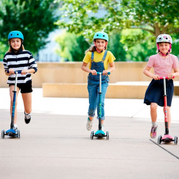 Фото - Триколісний самокат Micro "Maxi Deluxe Foldable LED" – ЗЕЛЕНИЙ (до 50 кг, триколісний, світло) (MMD097)