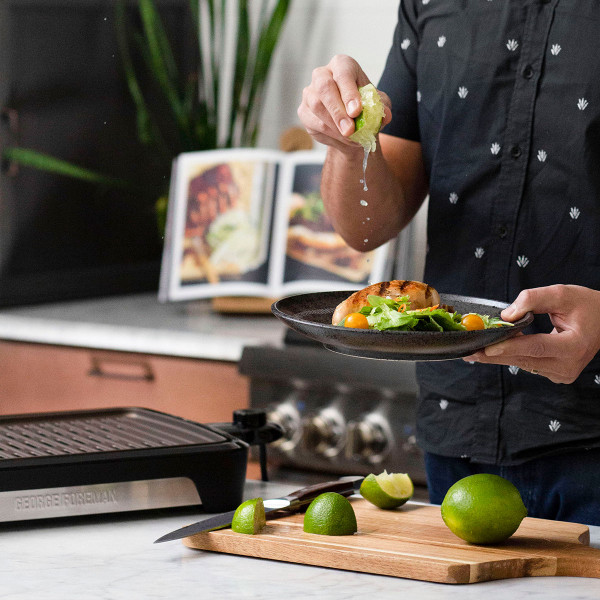Фото - Гриль-барбекю електричний George Foreman 25850-56 Smokeless BBQ Grill