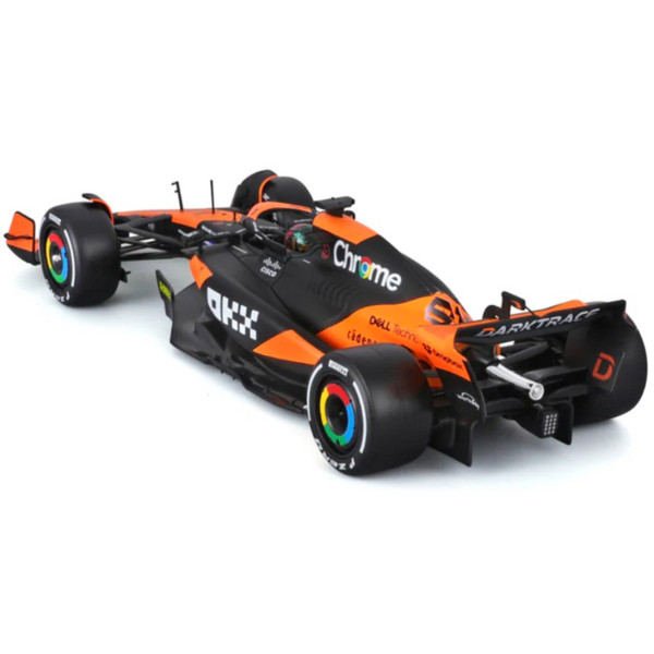 Фото - Коллекционная машинка 1:24 Bburago конструктор - MCLAREN MCL38 1:24 (18-28511)