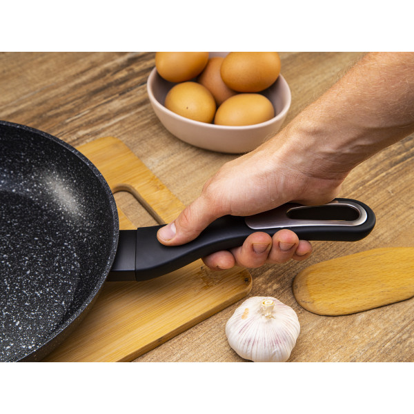 Фото - Сковорода універсальна Aureti Titanium 26 см (AU-403-26)