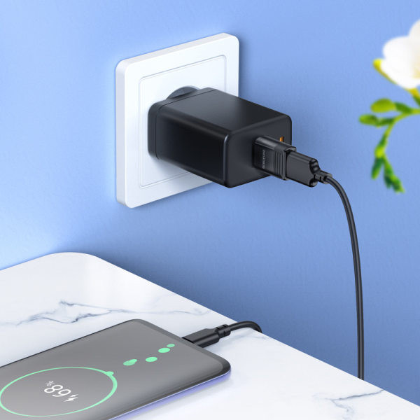 Фото - Перехідник BOROFONE BV18 Type-C male to USB female USB3.0 adapter Black (6941991104015)