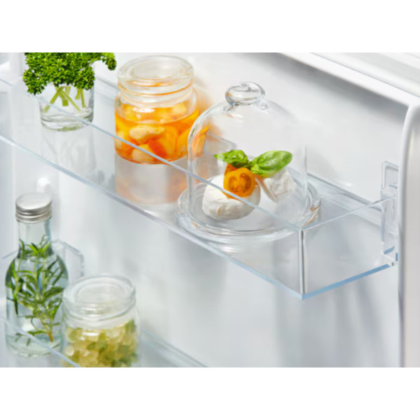 Фото - Холодильник встраиваемый Electrolux LNS3LE18S