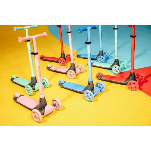 Фото - Триколісний самокат YVolution YGlider Kiwi Зеленый (Y101259)