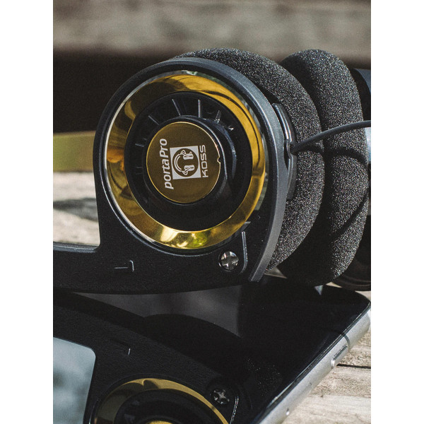 Фото - Наушники накладные проводные Koss Porta Pro Classic Black Gold (193392.101)
