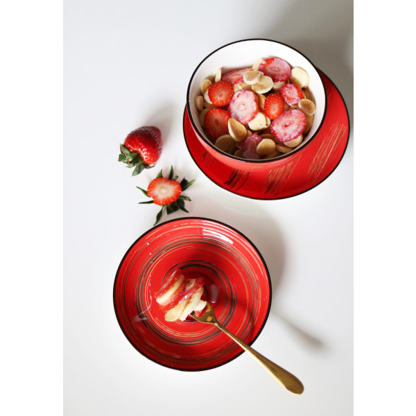 Фото - Салатник Wilmax Spiral Red 14 см 600 мл (WL-669230 / A)