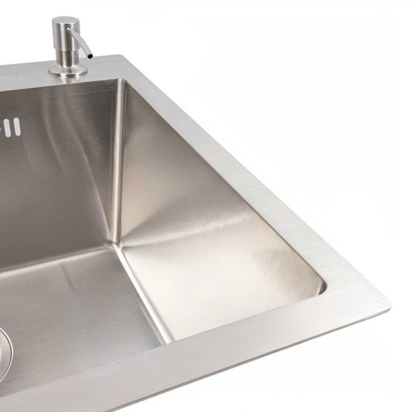 Фото - Мойка кухонная VALESO 50х45 нержавейка Handmade (сифон круглый, 3,0/0,8)