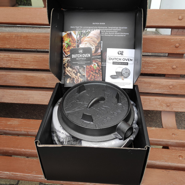 Фото - Набір посуду туристичний Gusskoenig для запікання казан+кришка-пательня, підйомник 2в1 4.5 л (589819)