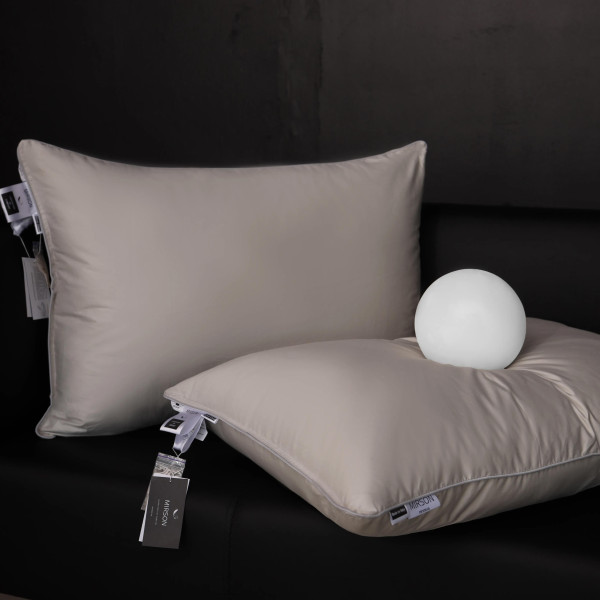 Фото - Подушка стандартная MirSon №206 Silver Cloud 70х70 см (2200009348884)