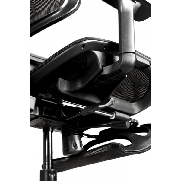 Фото - Кресло офисное GT Racer B-562 Black