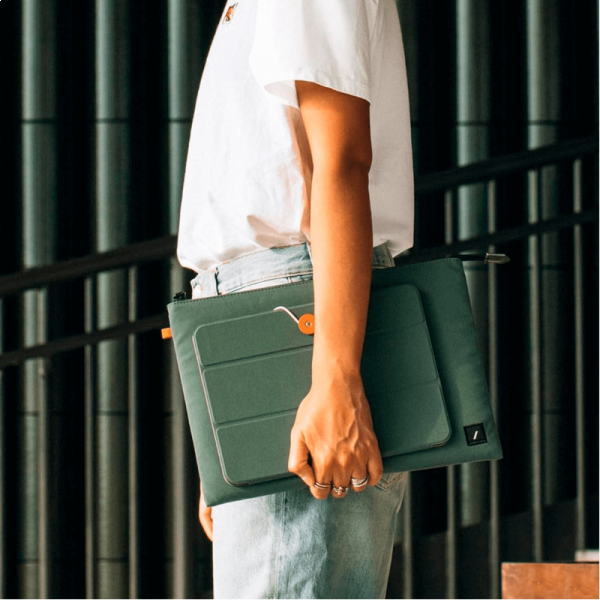 Фото - Чохол для ноутбука Native Union W.F.A Stow Lite 16" Sleeve Case Slate Green for MacBook Pro 16" (STOW-LT-MBS-SLG-16)