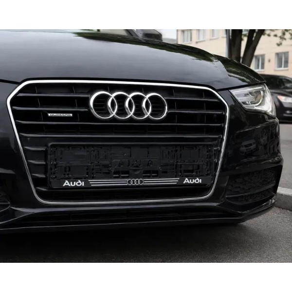 Фото - Рамка под номер Poputchik Audi (24-129-IS)
