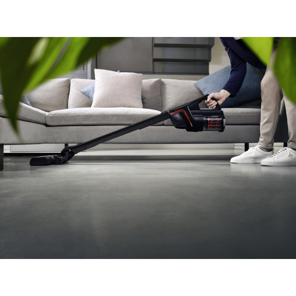 Фото - Пылесос ручной для дома Miele SMUL1 05 TRIFLEX HX1 Черный обсидиан/Красный