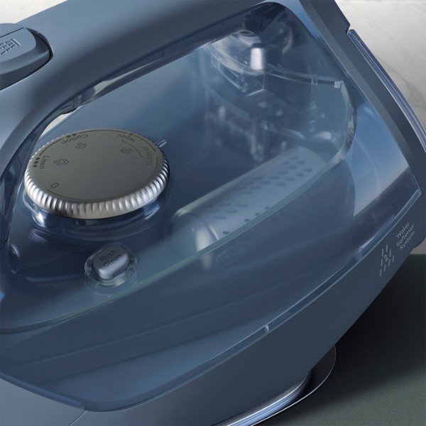 Фото - Мікропошкодження - Праска Electrolux E7SI1-8DB