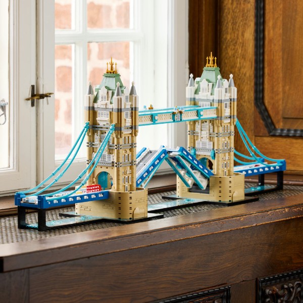 Фото - Конструктор LEGO Architecture Тауерський міст (21067)