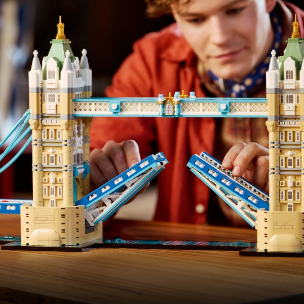 Фото - Конструктор LEGO Architecture Тауерський міст (21067)