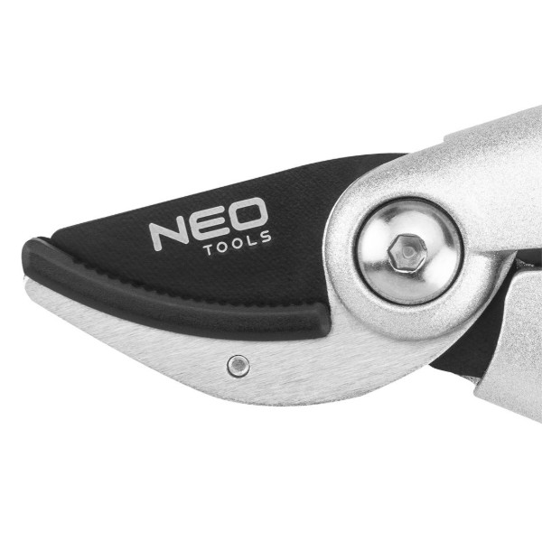 Фото - Секатор Neo Tools 210 мм (15-213)