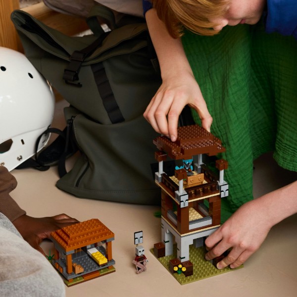 Фото - Конструктор LEGO Minecraft Аванпост разбойников и опустошитель (21278)