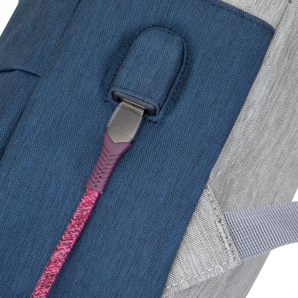 Фото - Рюкзак для ноутбука RIVACASE 7562 Grey/Dark Blue