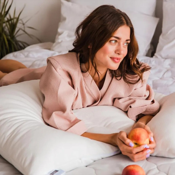 Фото - Подушка стандартна MirSon антиалергенна №762 Julia Eco-soft пружна 50х70 см (2200001485501)