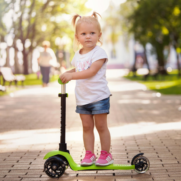 Фото - Трёхколёсный самокат Miqilong Alamo Зелёный (ALAMO-125-GREEN)