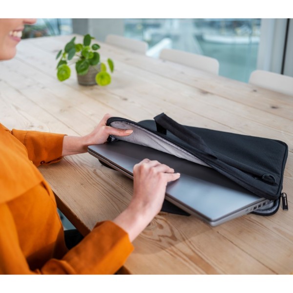 Фото - Сумка для ноутбуку Trust Bologna 16" Eco Black (24447)