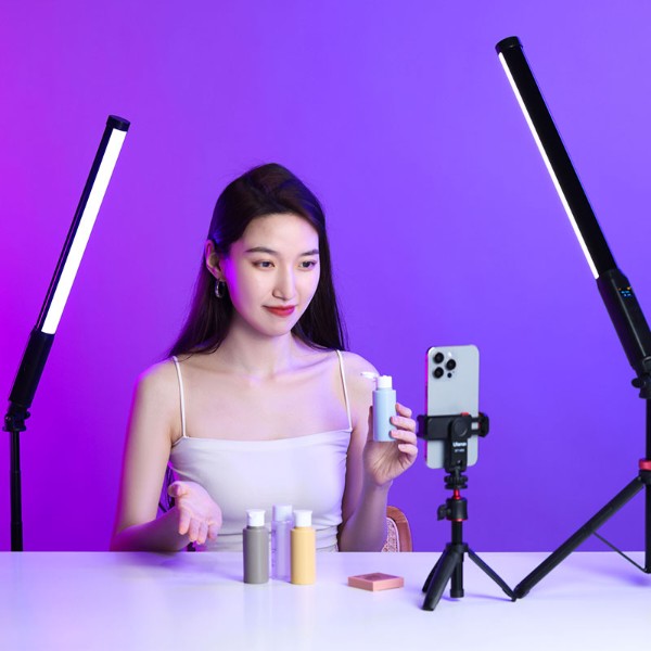 Фото - Студійне світло Ulanzi Vijim VL119 10W RGB Light Wand (10W) (UV-L132 VL119)