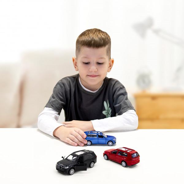 Фото - Автотранспорт TechnoDrive BMW X7 (черный) (250272)