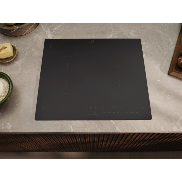 Фото - Варильна поверхня електрична Electrolux EIV83443CT