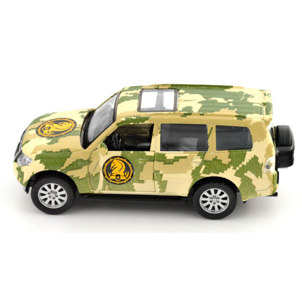 Фото - Наземная военная техника TechnoDrive Шевроны Героев MITSUBISHI PAJERO 4WD TURBO 47 ОМБр (250361M)