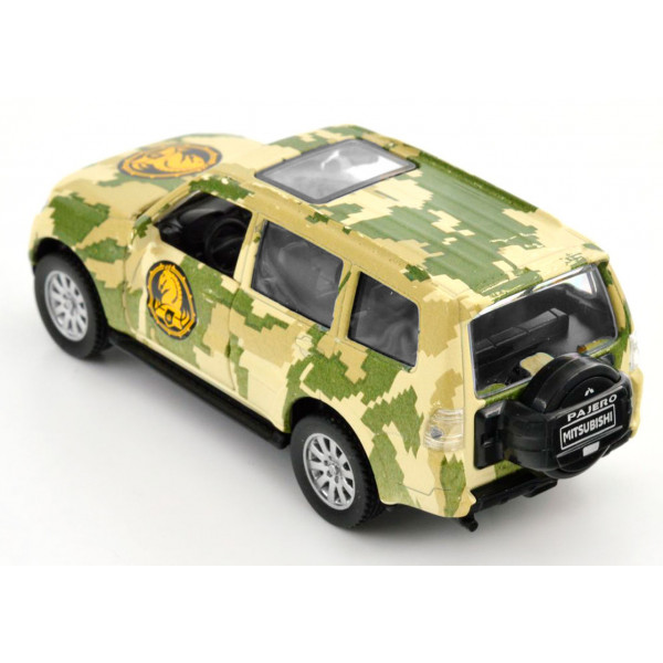 Фото - Наземная военная техника TechnoDrive Шевроны Героев MITSUBISHI PAJERO 4WD TURBO 47 ОМБр (250361M)