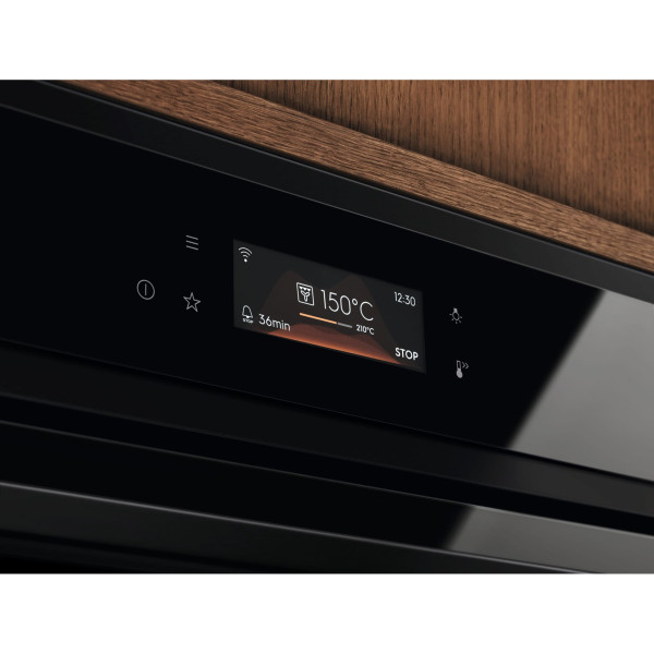 Фото - Духовой шкаф Electrolux EOE8P39H