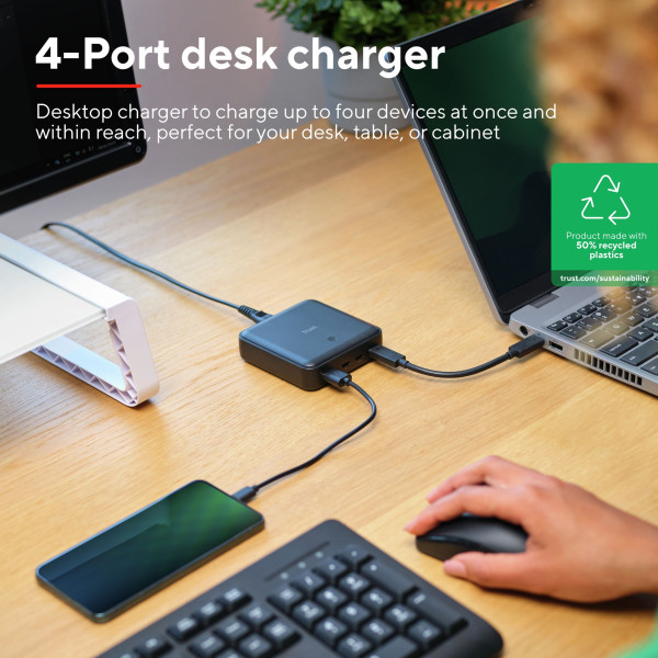 Фото - Мережевий зарядний пристрій Trust Maxo 100Вт, 3xUSB-C/USB-A ,PD Black (25242)