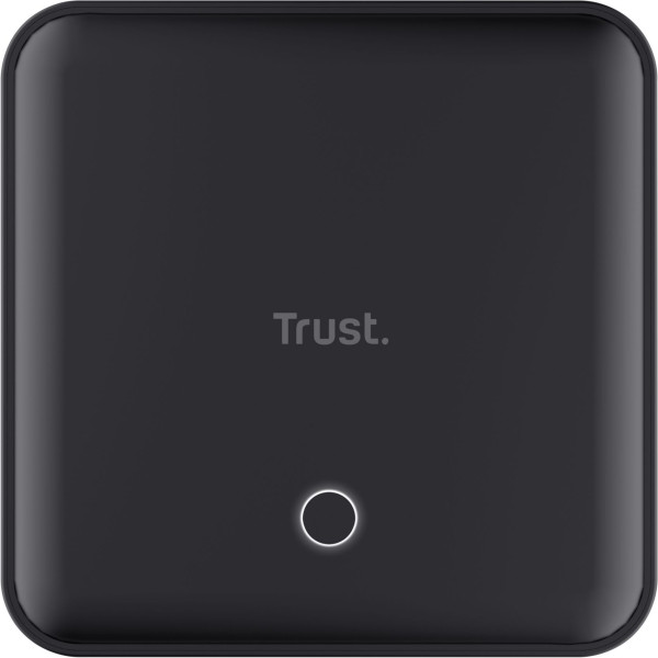 Фото - Мережевий зарядний пристрій Trust Maxo 100Вт, 3xUSB-C/USB-A ,PD Black (25242)