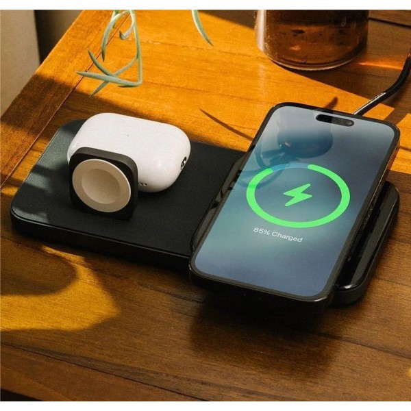 Фото - Беспроводное зарядное устройство Nomad Base One Max Qi2 3-in-1 Charging Hub (3rd Gen) Carbide (NM01571885)